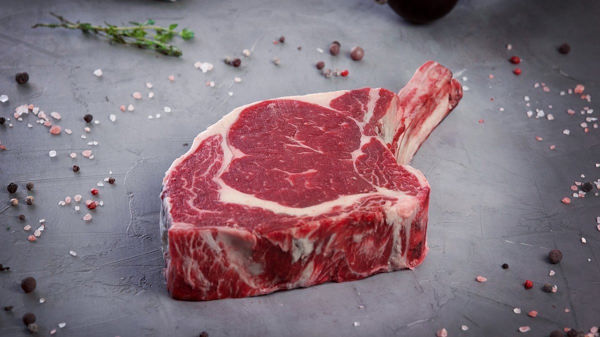 Стейк Рибай Абердин на кости Dry-aged beef - Мястория