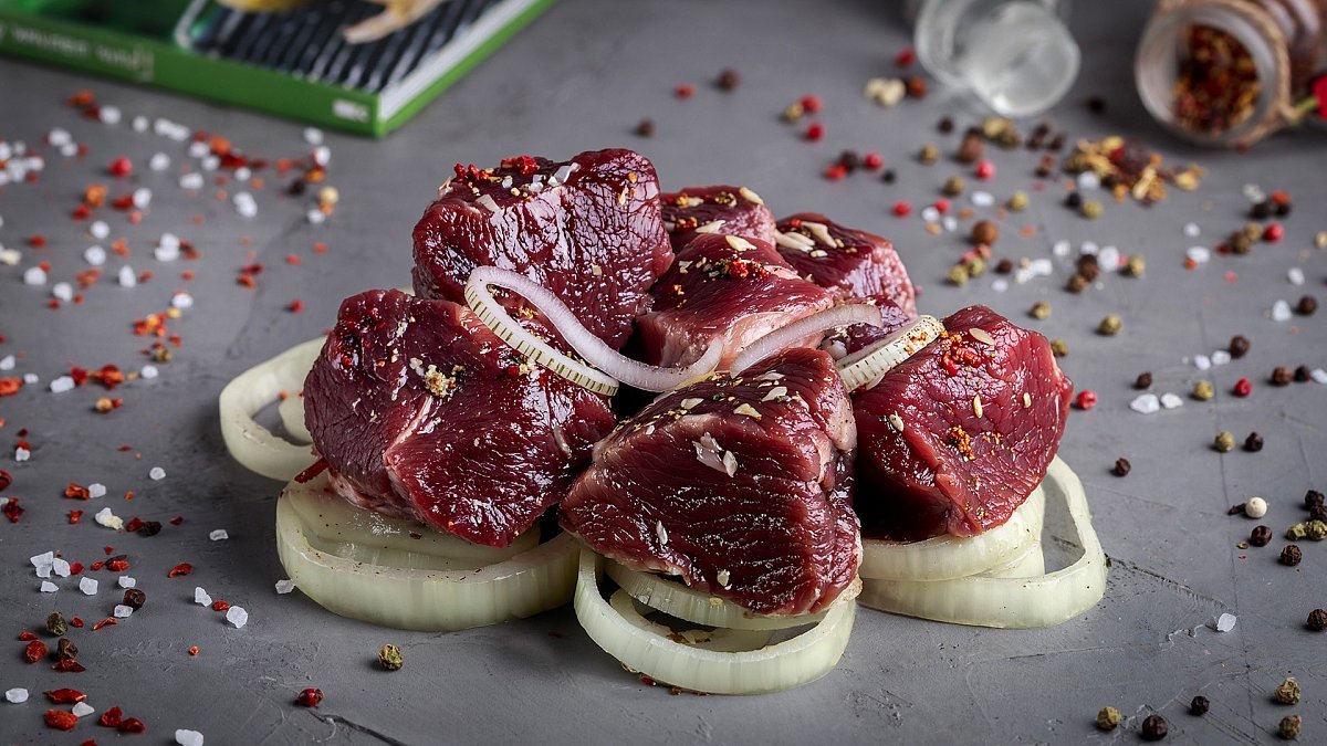 Шашлык из говядины в пряном маринаде - Мястория