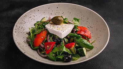 Салат зі свіжими овочами та фетою (300 г) - М'ясторія