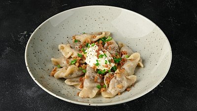 Вареники с куриной печенью и сердечками (320/40 г) - Мястория