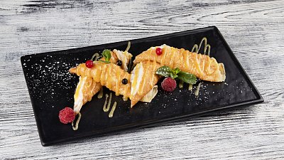 Млинці з сирним кремом та лимонним курдом - М'ясторія