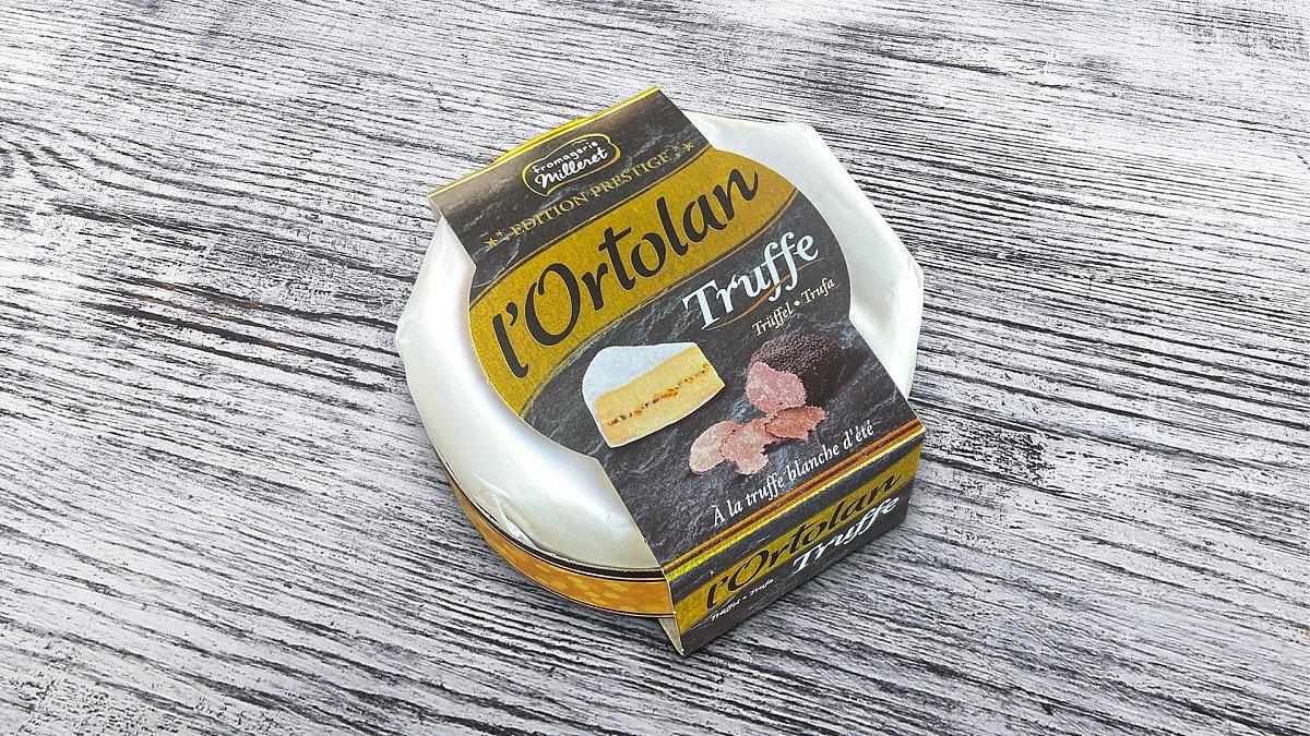 Сир Л`ортолан з трюфелем 135 г MILLERET - М'ясторія