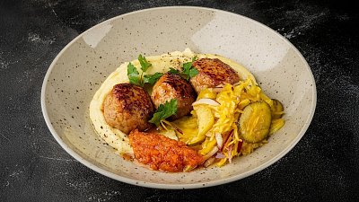 Картопляне пюре з котлетами та ферментованими овочами (380 г) - М'ясторія