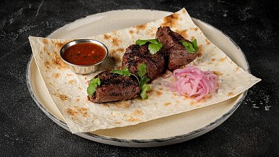 Шашлык из говядины (200/80/40 г) - Мястория