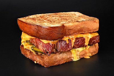 Мелт з яловичим пастрамі - Мястория