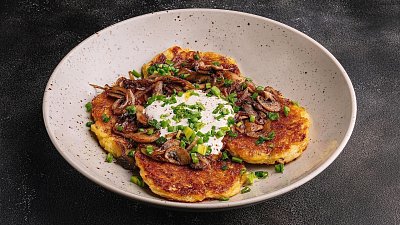 Драники с грибами (220/80/30/10 г) - Мястория