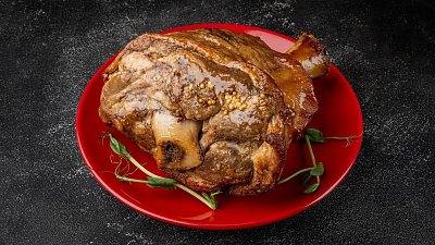 Свиная рулька, тушеная в пиве - Мястория