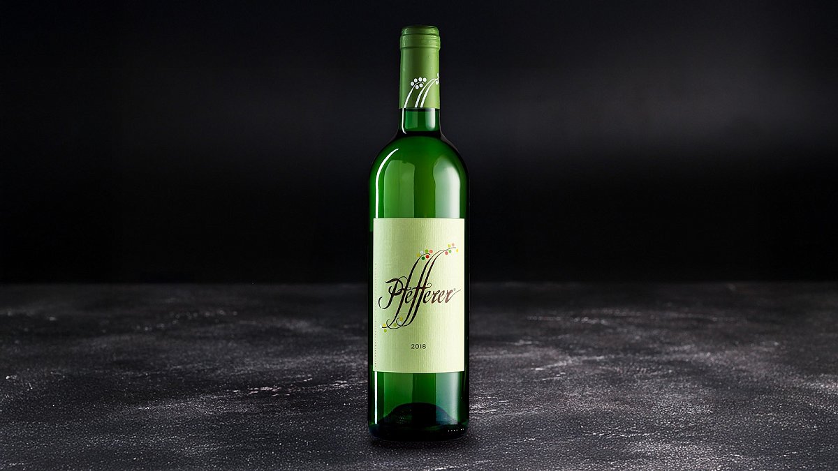 Сухое белое вино Colterenzio Pfefferer Classic Line 0,75 л - Мястория